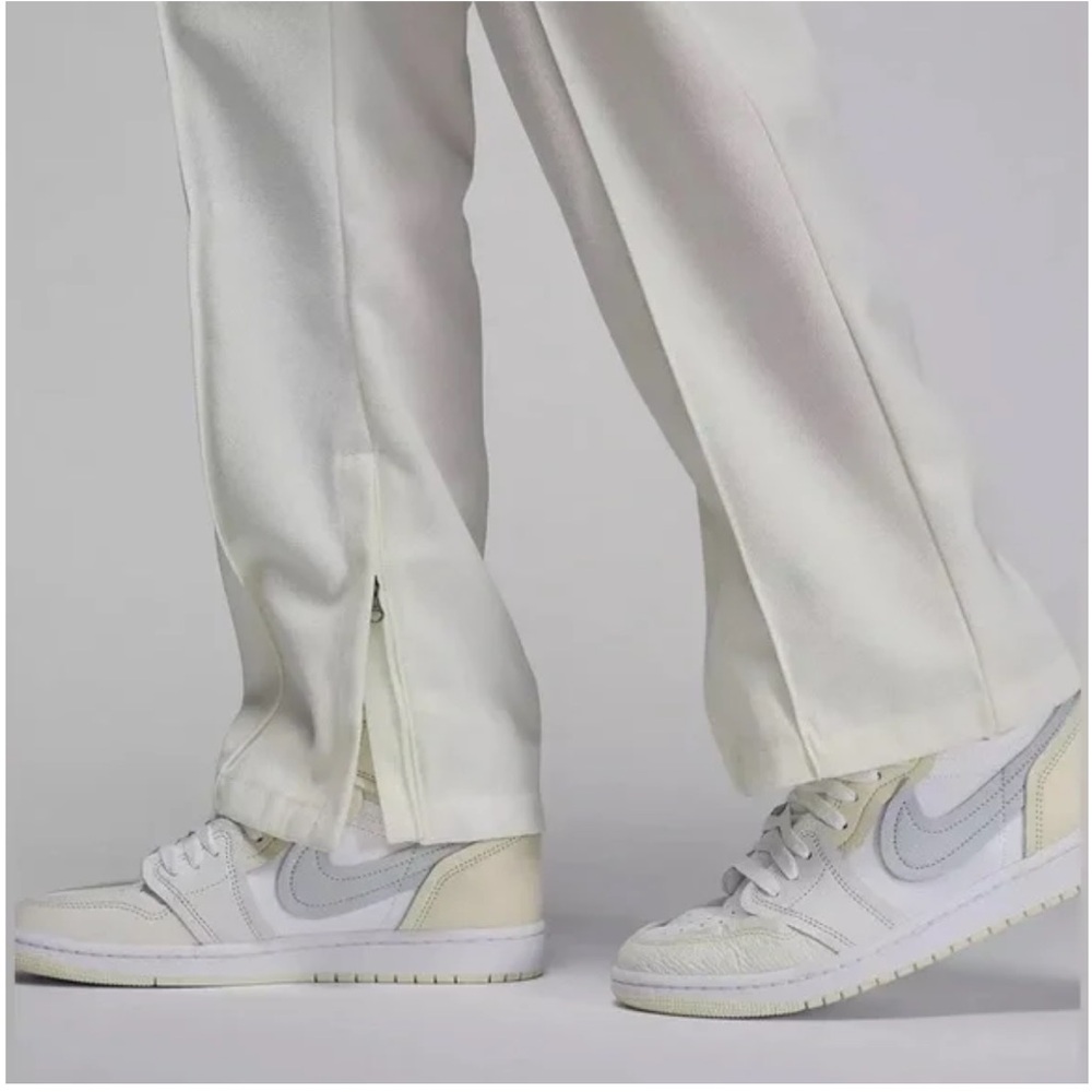 JORDAN Women's Woven Pants White FN5446 133 XL - Picture 3 of 5